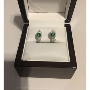 Gorgeous Emerald & White Topaz Gemstone Leverback Earrings